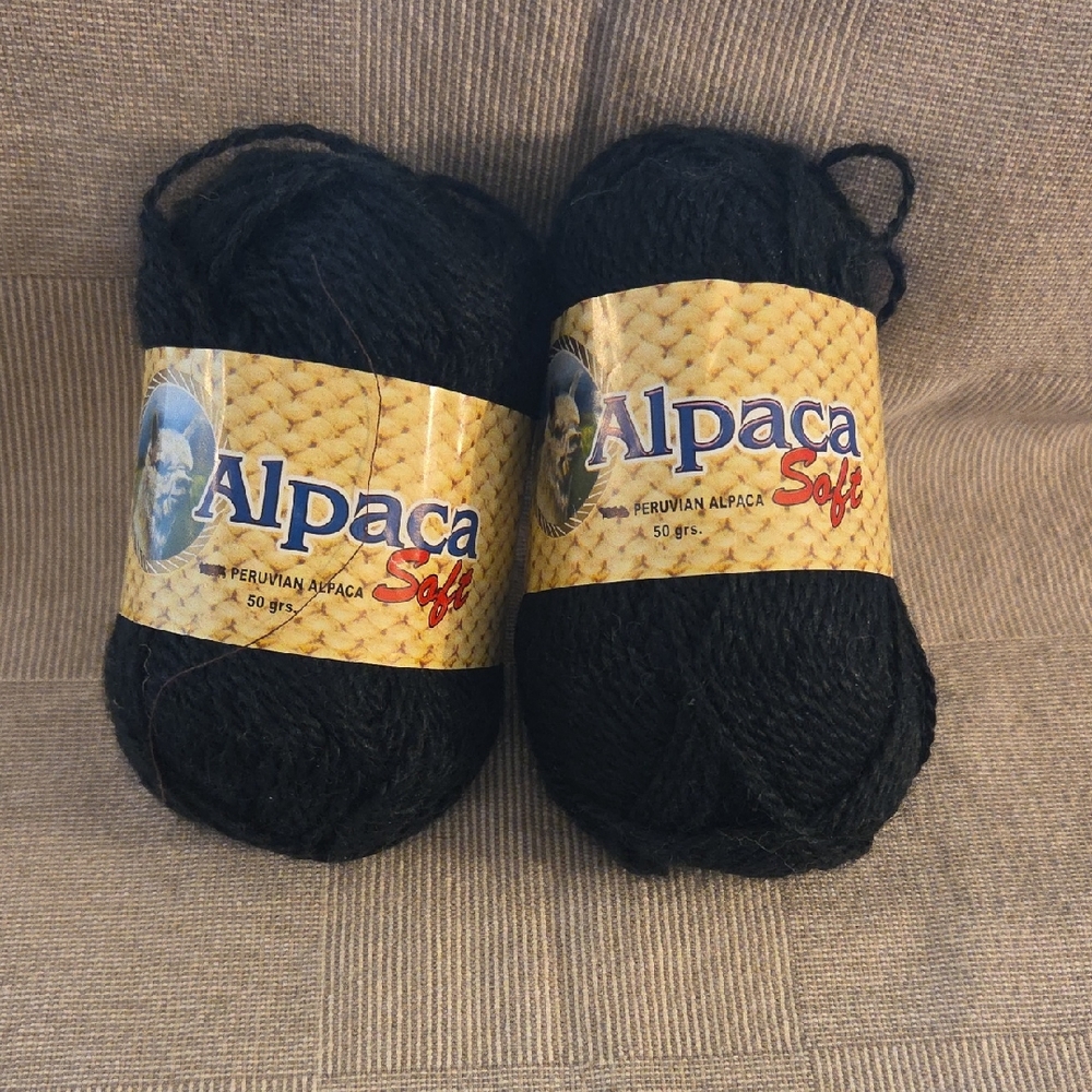 Alpaca Soft Black Yarn